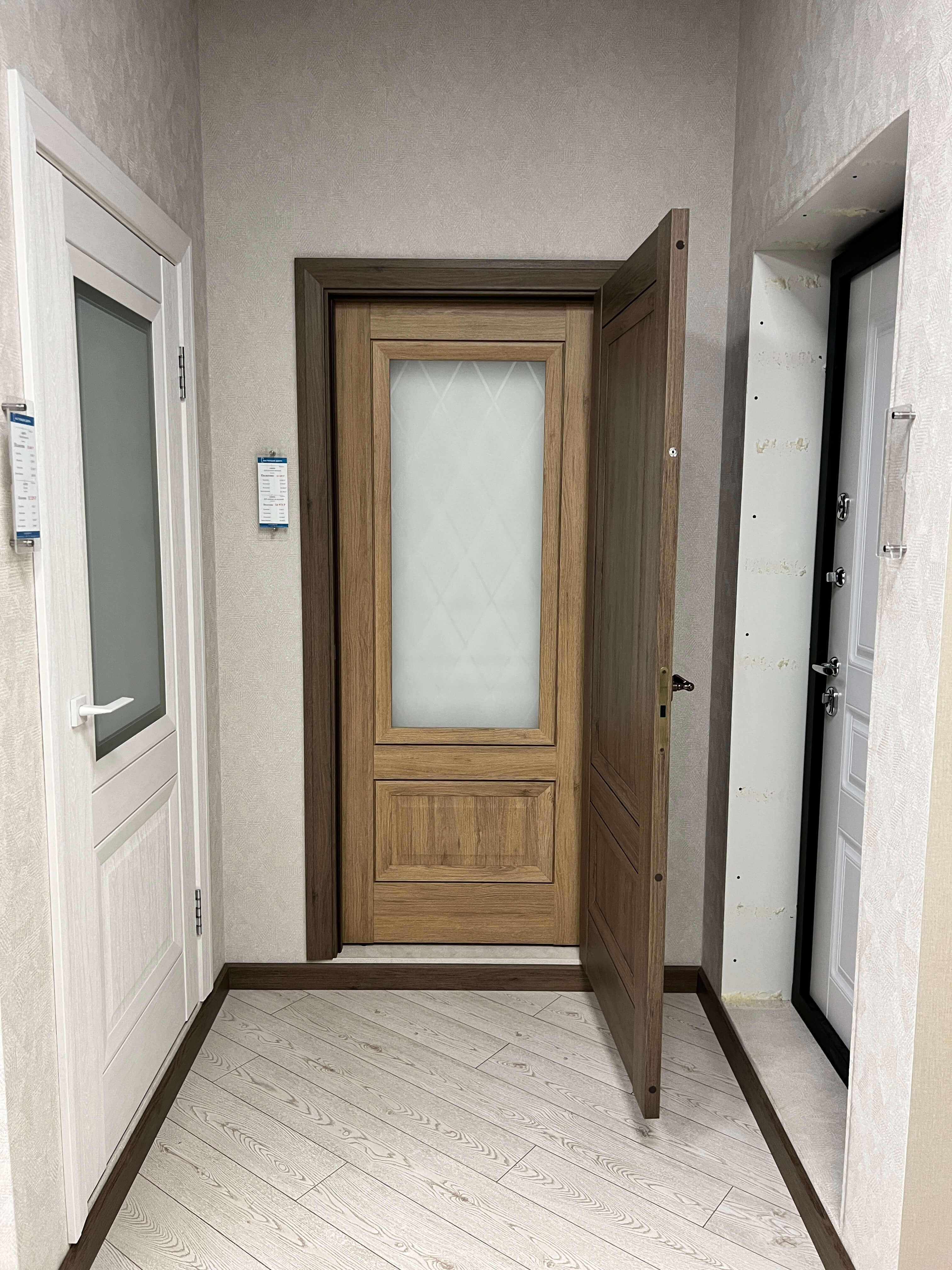 Дверь Profildoors 2.90XN Дуб солинас светлый, стекло ромб крупный (Выставочный образец) 800х2000